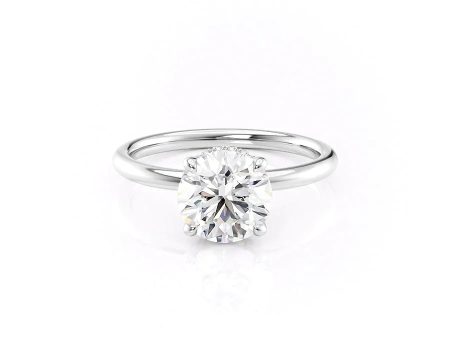 The Alex Set With A 1.5 Carat Round Moissanite Fashion